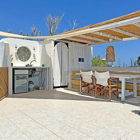 Villa Danae - Seaside Villa With Pool & Hot Tub Piso Livadi Exteriér fotografie