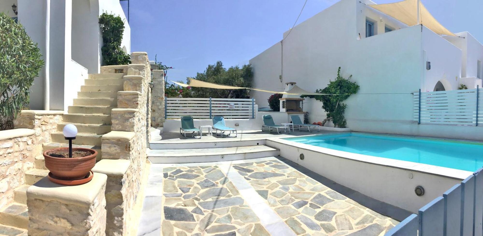 Villa Danae - Seaside Villa With Pool & Hot Tub Piso Livadi Exteriér fotografie